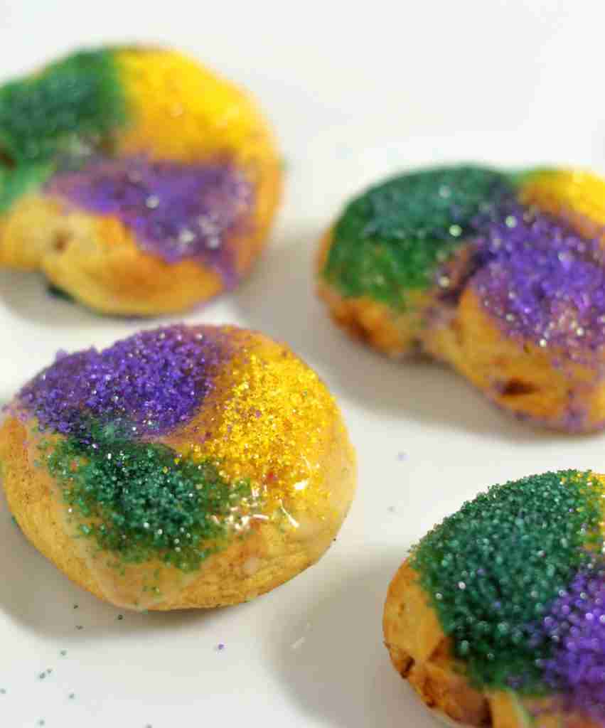Air Fryer Mini King Cakes Recipe